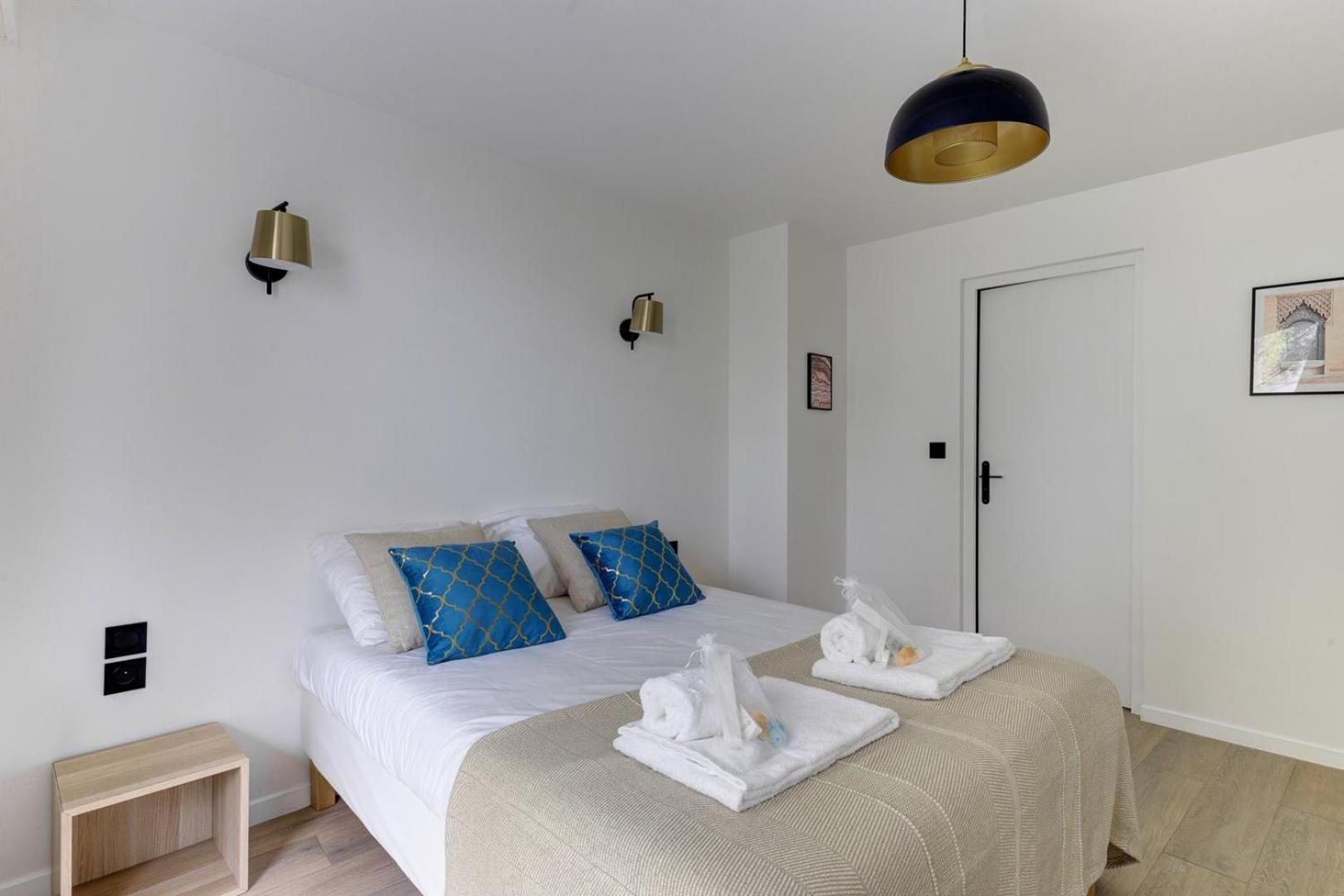 322 Suite Fes - Superb Apartment Suresnes Buitenkant foto